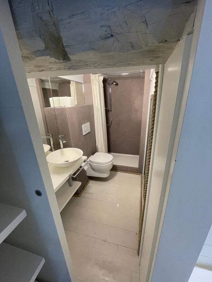 La Casa Di Tommy Lägenhet Rapallo Exteriör bild